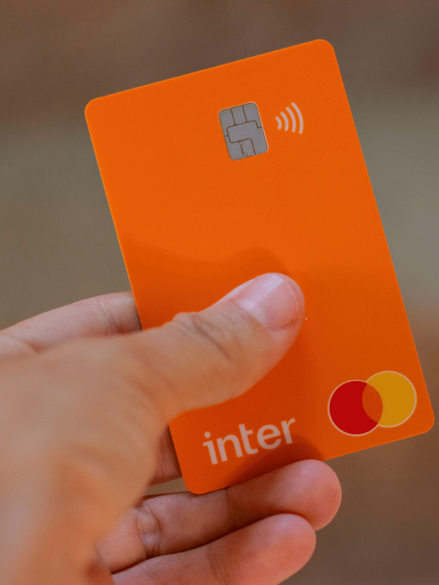 Inter anuncia cartão com CASHBACK; veja os critérios de aprovação Credtimes Consórcio Empréstimo Seguros Finanças Financiamento investimentos dinheiro Capa Web Stories
